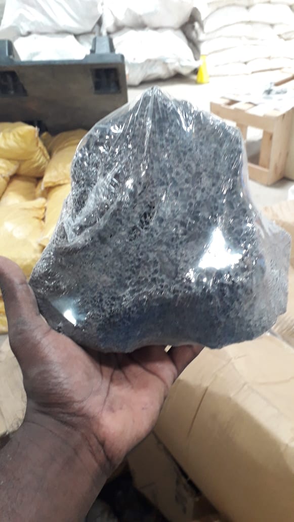 Lava Rock Black Imported for Aqua Scaping 1 Kg
